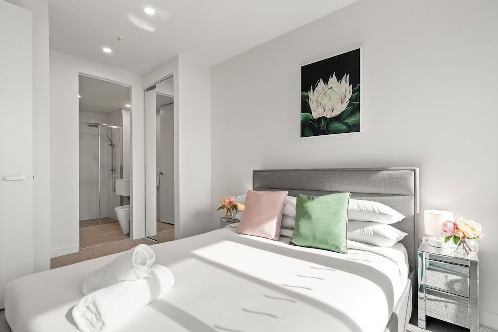 Family Apartment, Balcony, City View