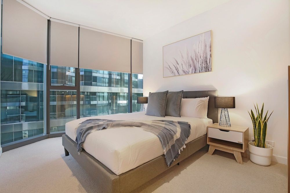 Apartment, Balcony, City View
