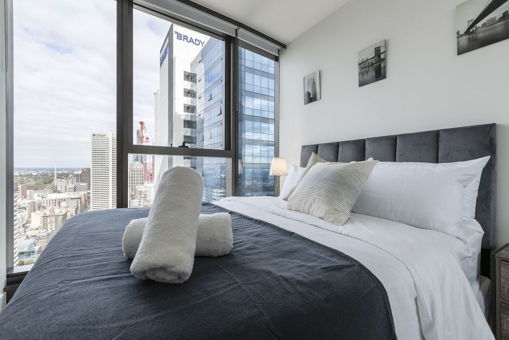City Apartment, 2 Bedrooms, 2 Bathrooms