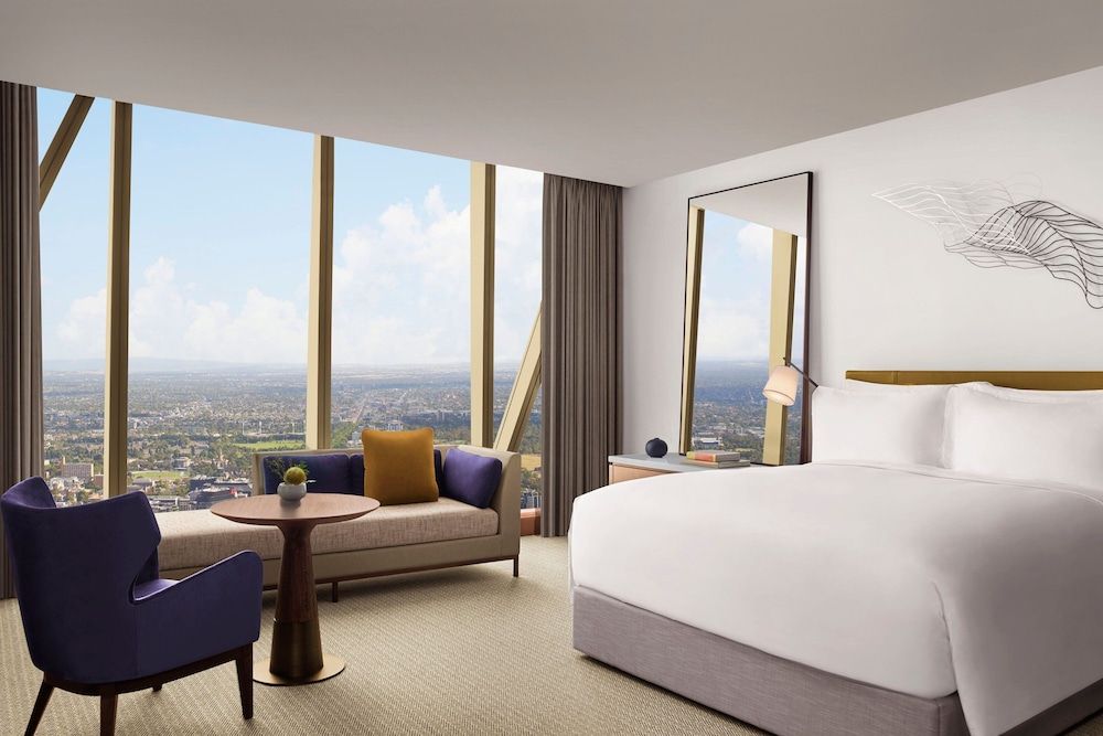 The Ritz-Carlton, Melbourne Deluxe King City View 2