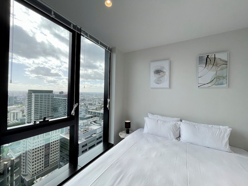 One Bedroom Apartment