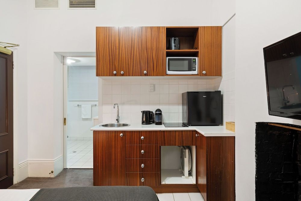 Gordon House Apartments Studio, 1 Bedroom 14