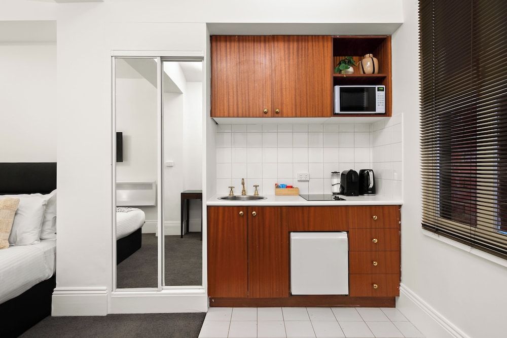 Gordon House Apartments Studio, 1 Bedroom 11