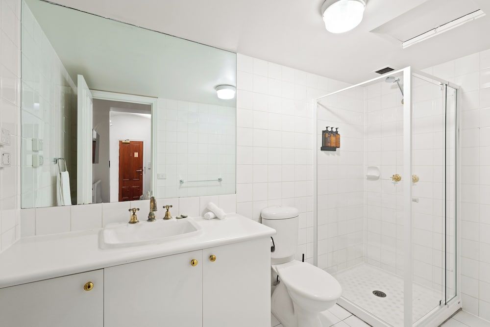 Gordon House Apartments Studio, 1 Bedroom 13