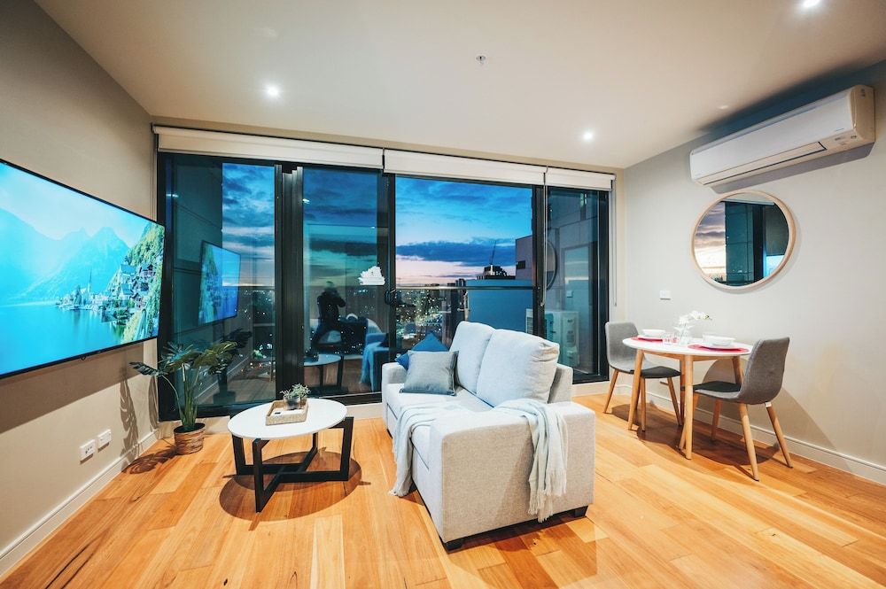 Molly's Little Apartments Classic Apartment 6