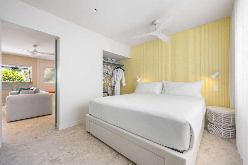Miami Suite