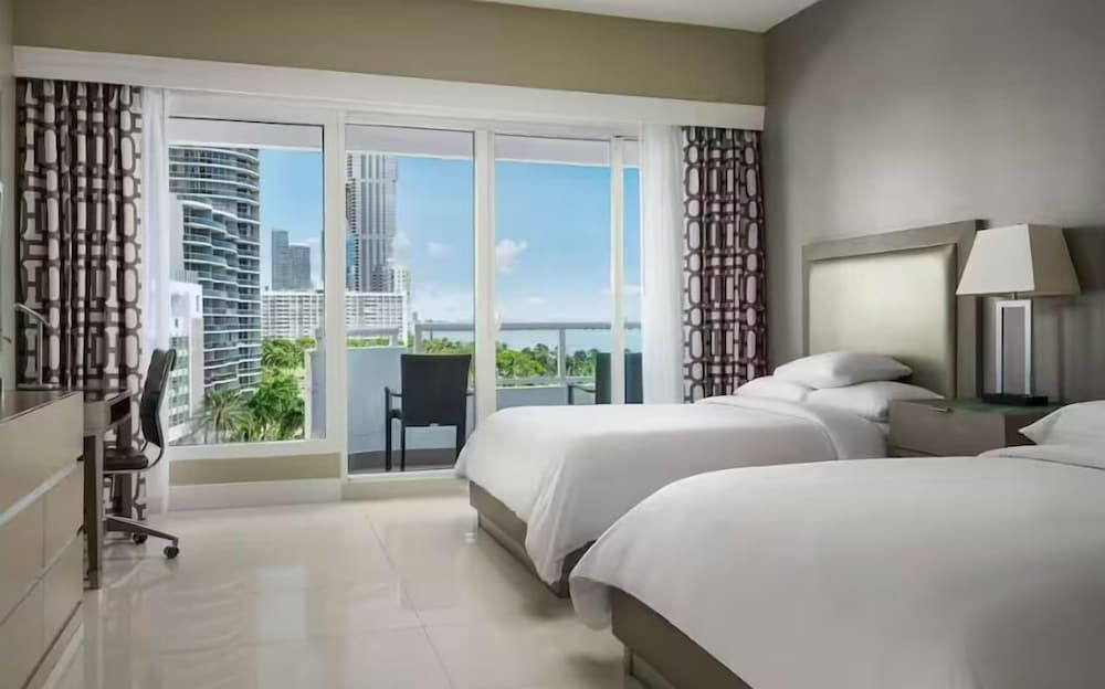 Room, 2 Double Beds, Park View