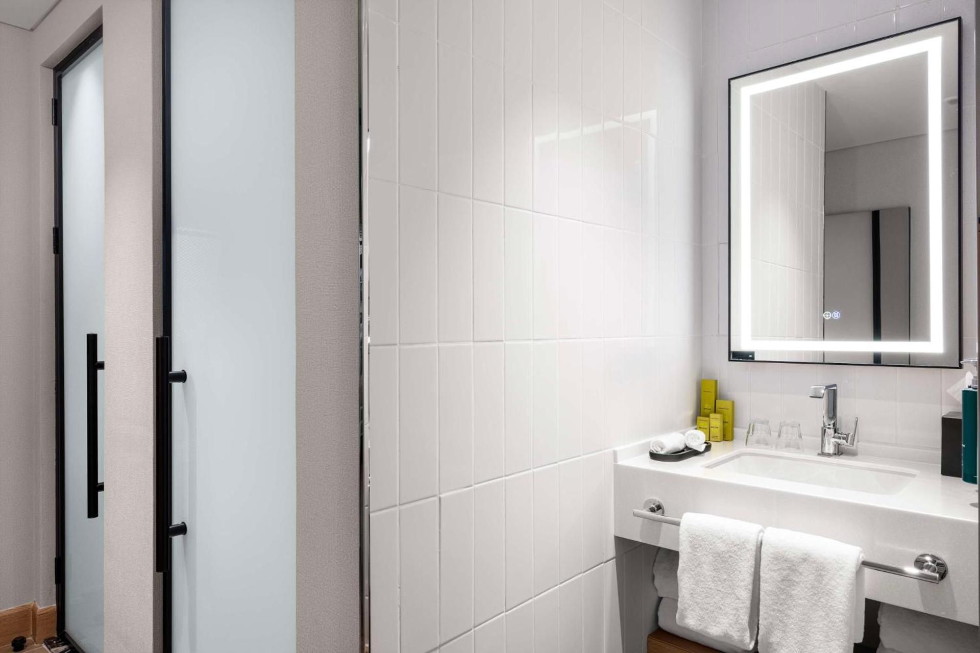 King Room with Sofa Bed and City View