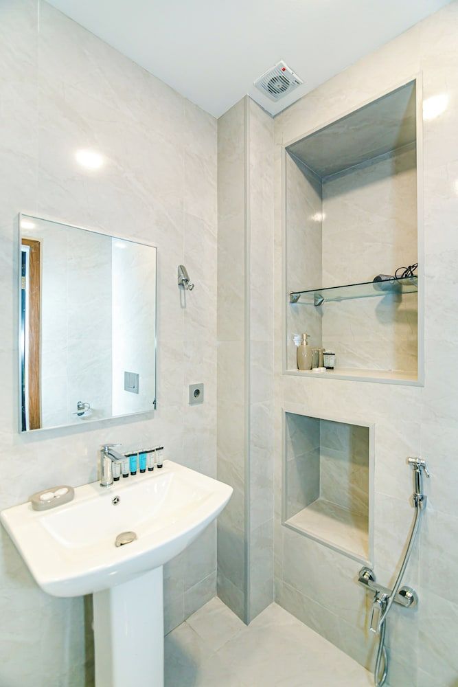 Azneft Garden Apartment Family Apartment 10