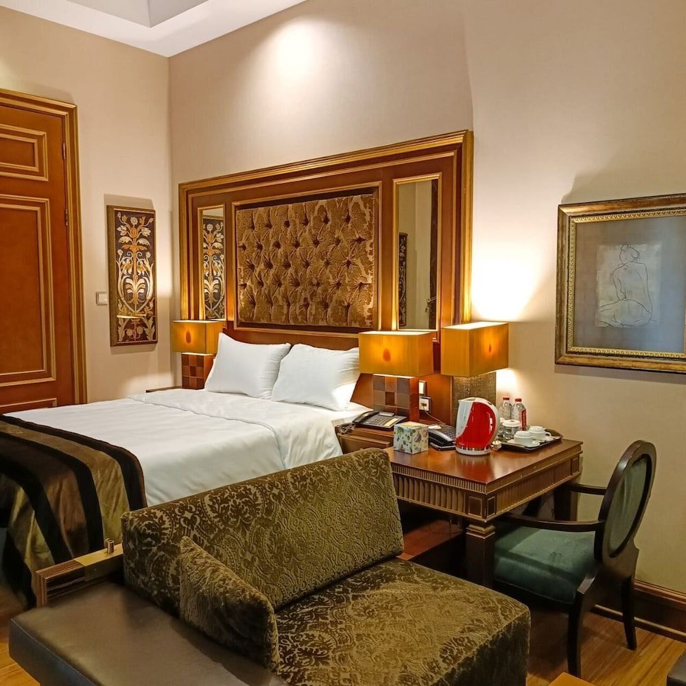 Standard Single Room