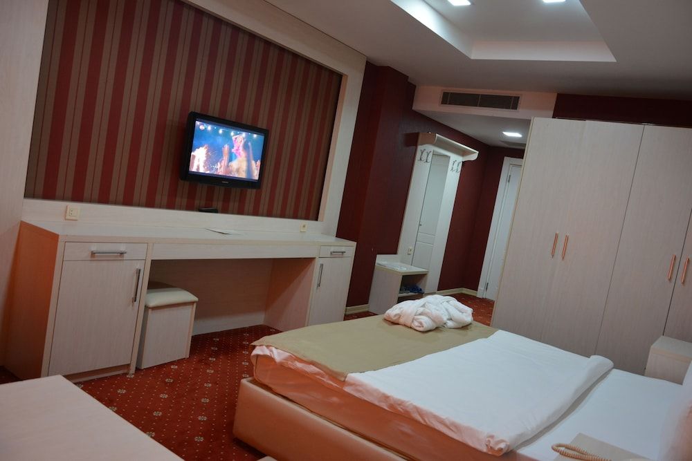 Lara Hotel and Spa Deluxe Double or Twin Room 3