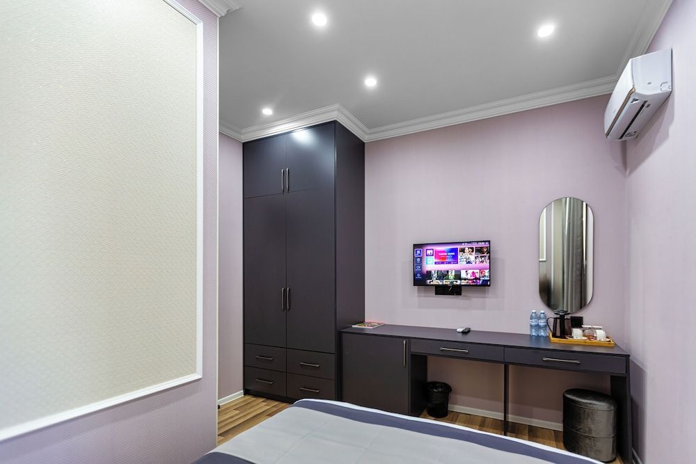 Hillside City Center Hotel Economy Double Room 12