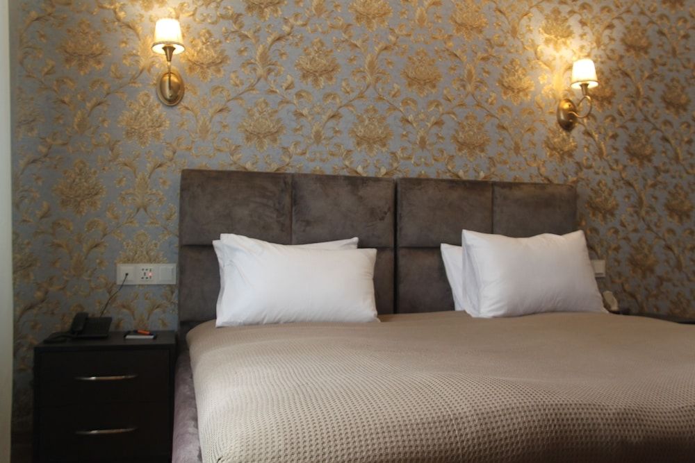 1883 Boutique Hotel Economy Room 2