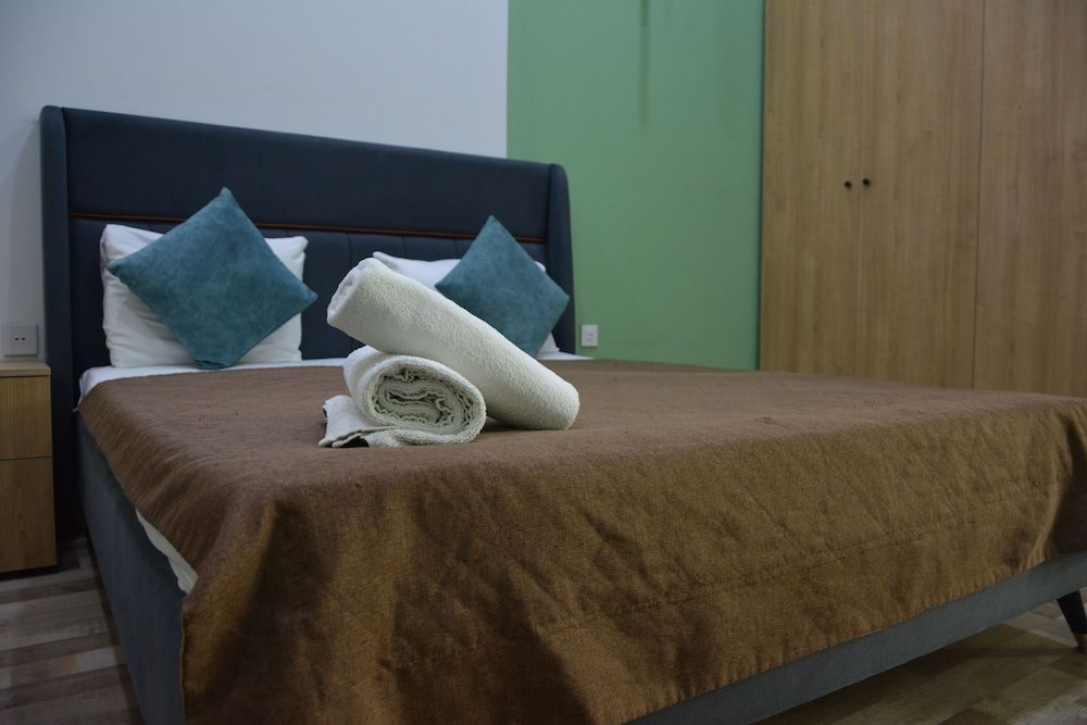 Perron Hotel Superior Double or Twin Room 6