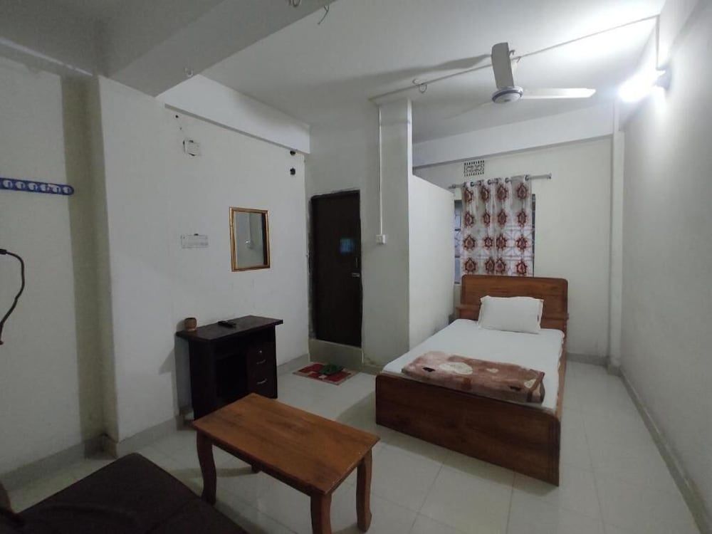 Basic Single Room