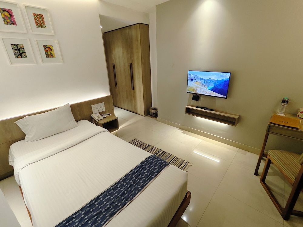 Deluxe Single Room