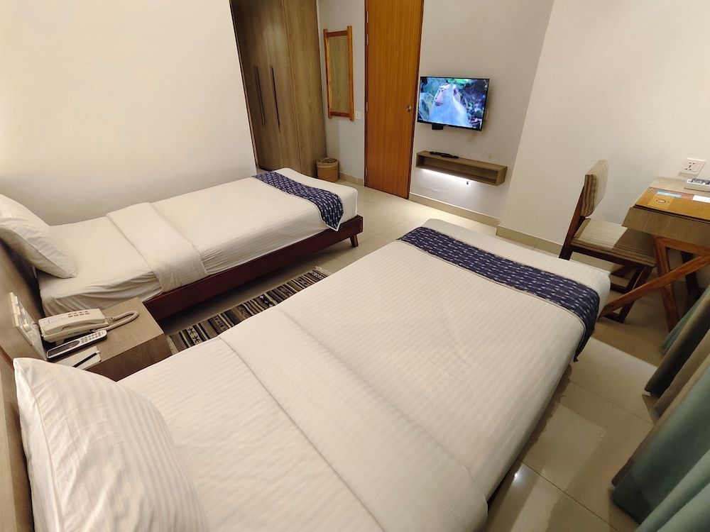 Hotel Nandini Deluxe Twin Room 3