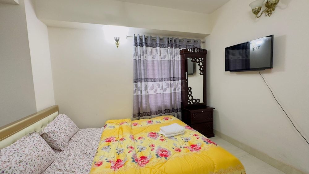 Deluxe Studio Suite