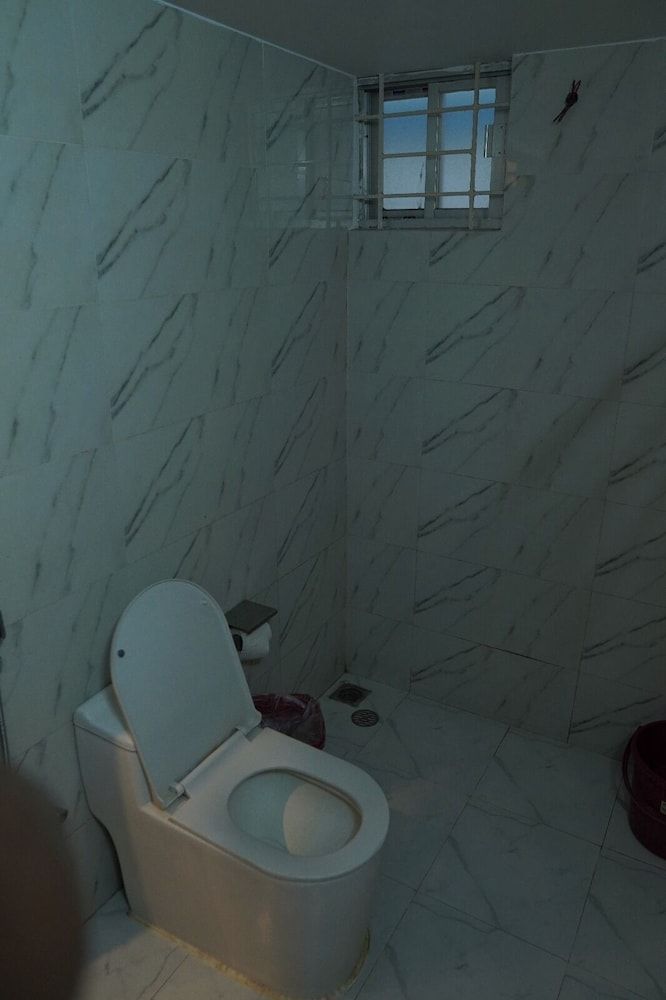 Hotel White Stone Economy Room, City View 8