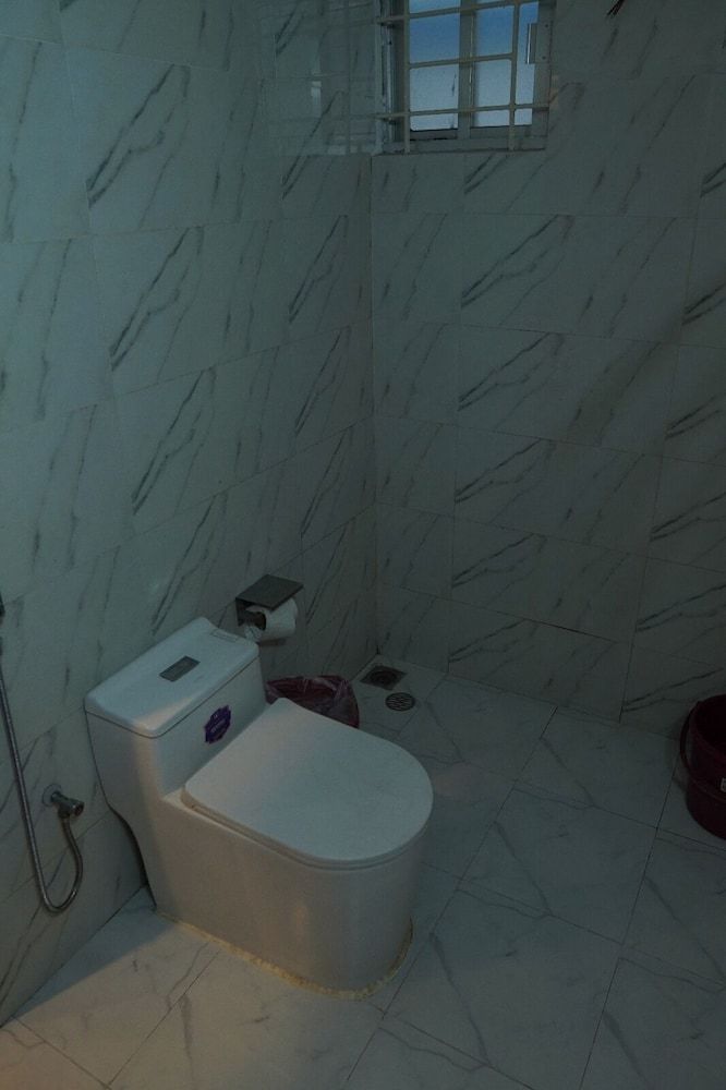 Hotel White Stone Economy Room, City View 9