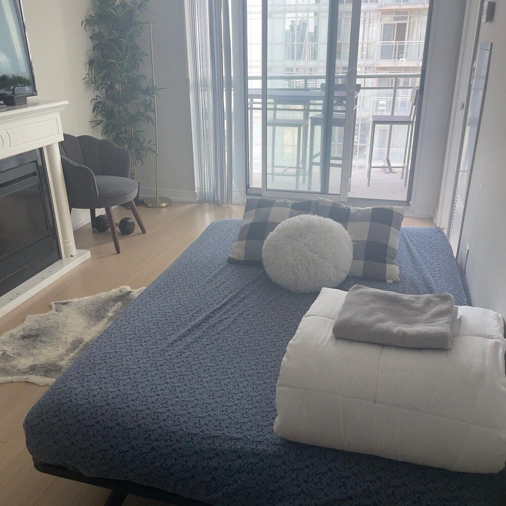 Lakeview Luxury Suites