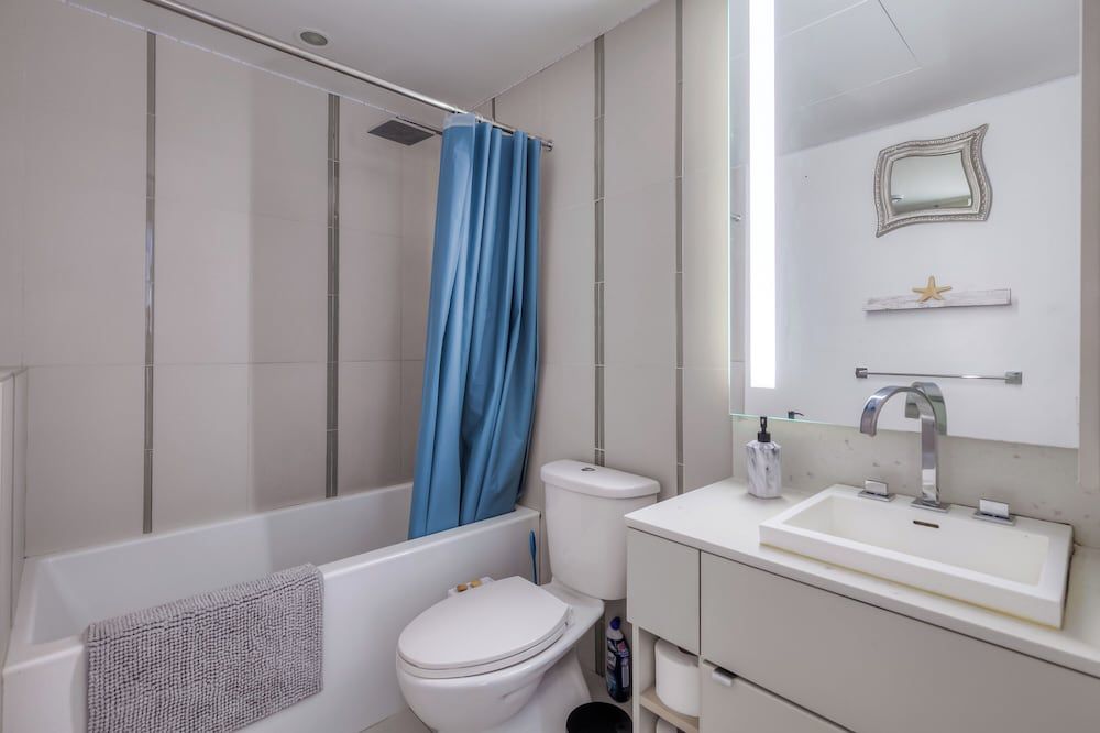 Waterfront Haven Apartments Executive Penthouse, 1 Queen Bed with Sofa bed, Non Smoking, City View 8
