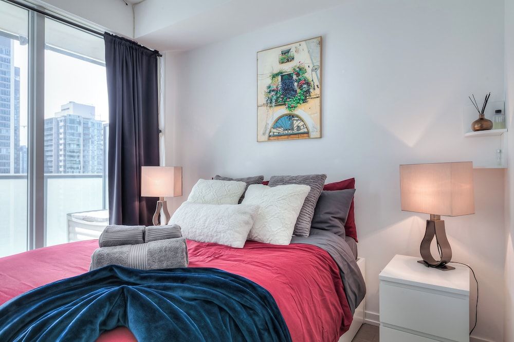 Waterfront Haven Apartments Executive Penthouse, 1 Queen Bed with Sofa bed, Non Smoking, City View 3