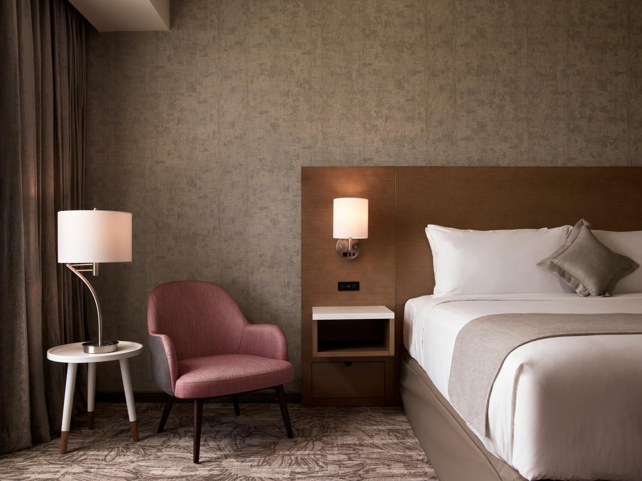 Great Canadian Casino Resort Toronto Premium King 4