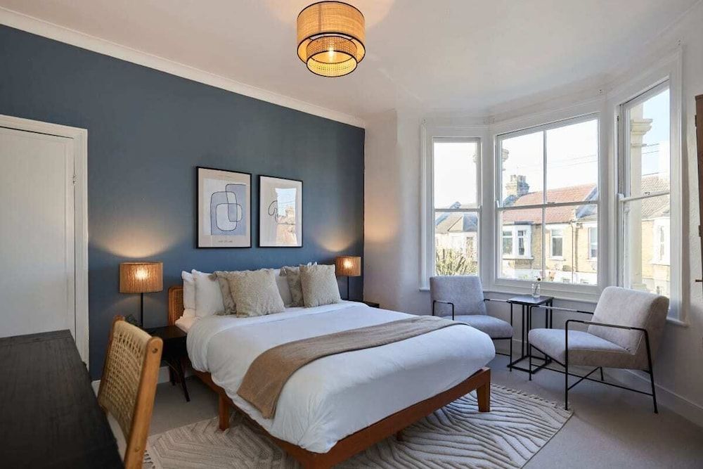 Apartment (2 Bedrooms)