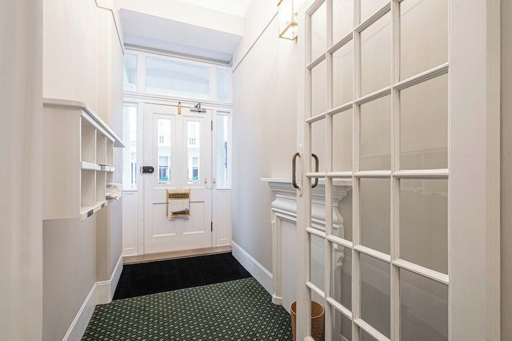 Apartment (1 Bedroom)