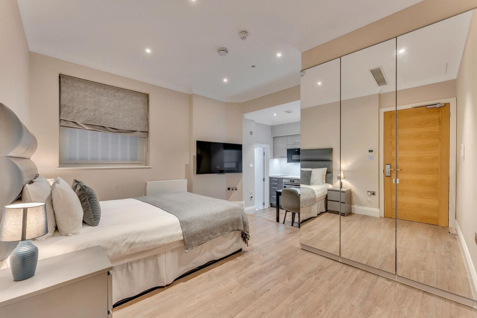 Lower Ground Standard Studio