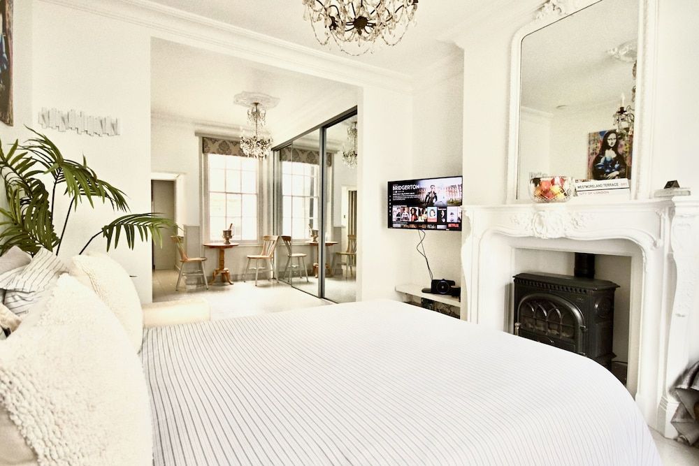 Luxury Studio