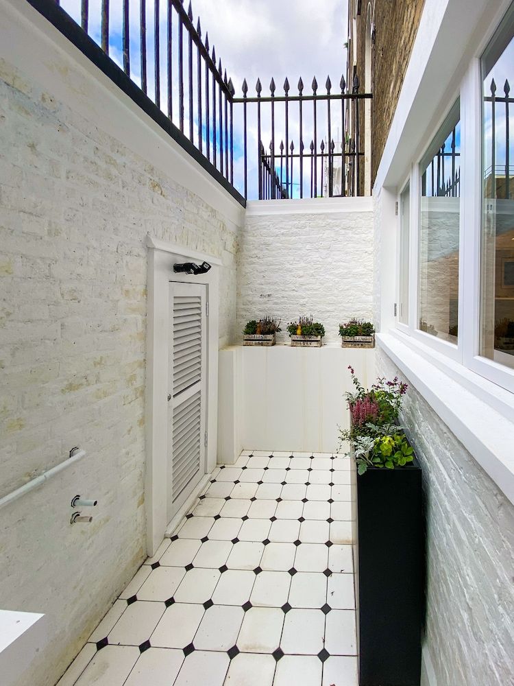 Star Street Serviced Apartments by Concept Apartments Lower Ground Floor Economy One Bedroom 4