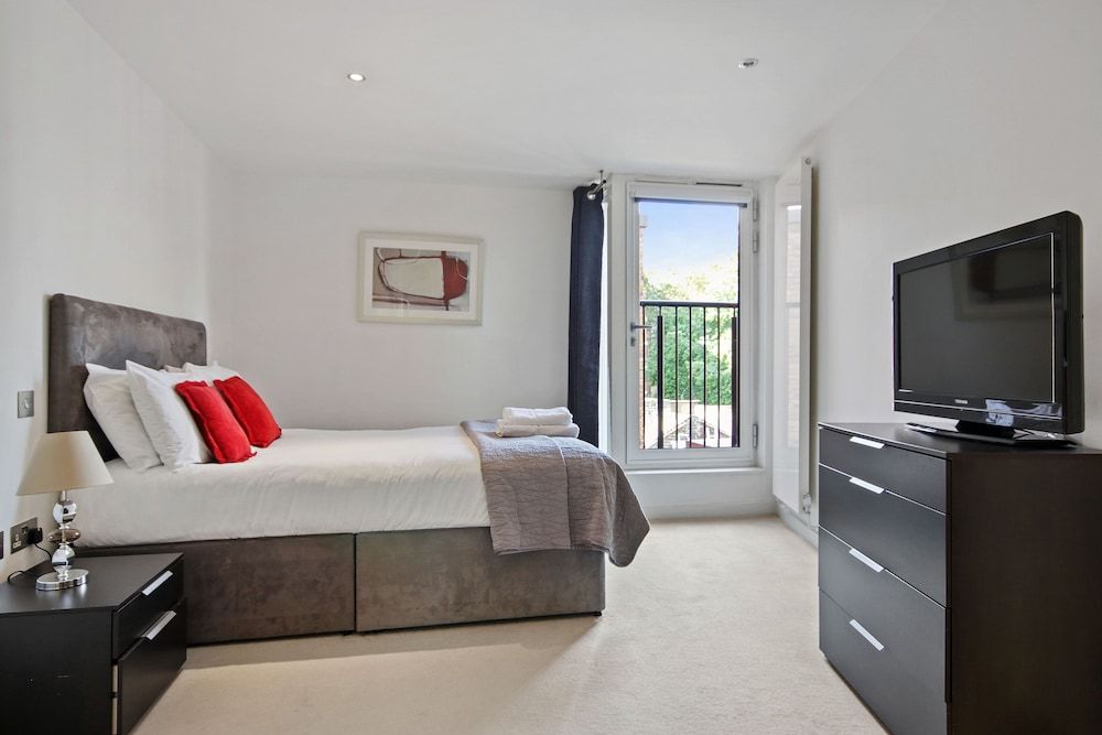 Deluxe Apartment, 1 Queen Bed, Balcony (30)