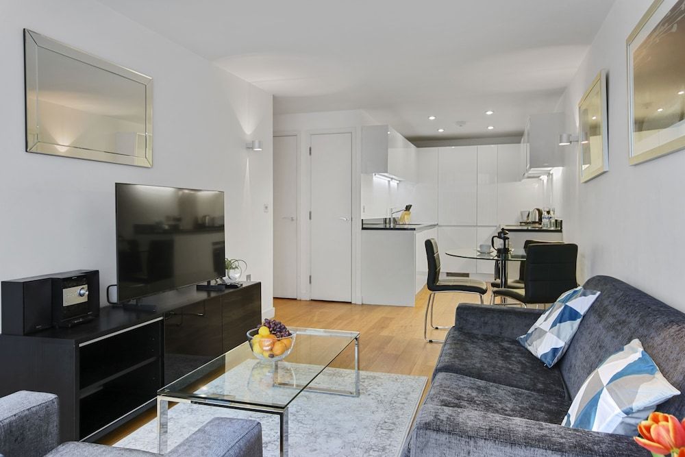Standard Apartment, 2 Bedrooms, Balcony (9)