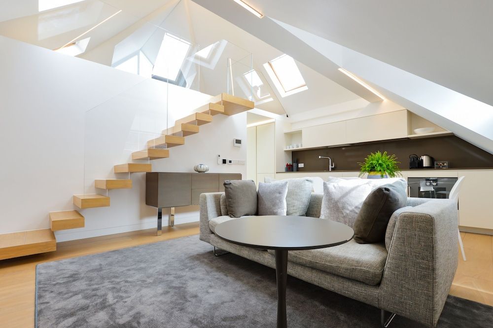 1 Bedroom Deluxe Penthouse