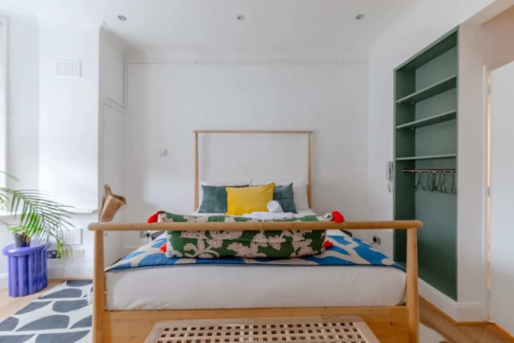 Basic Apartment
