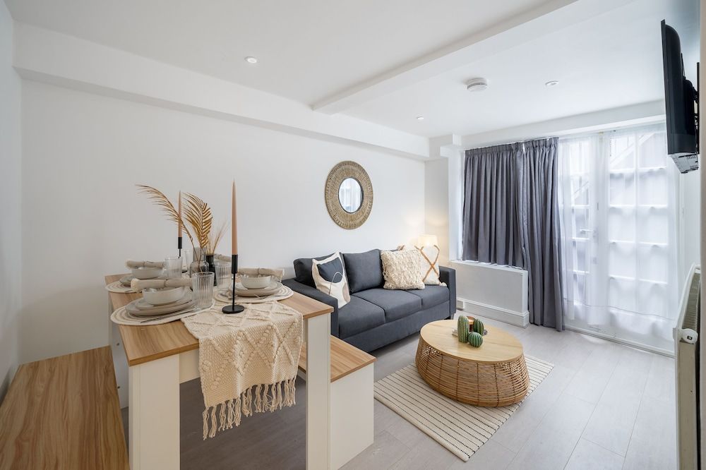 Standard Apartment