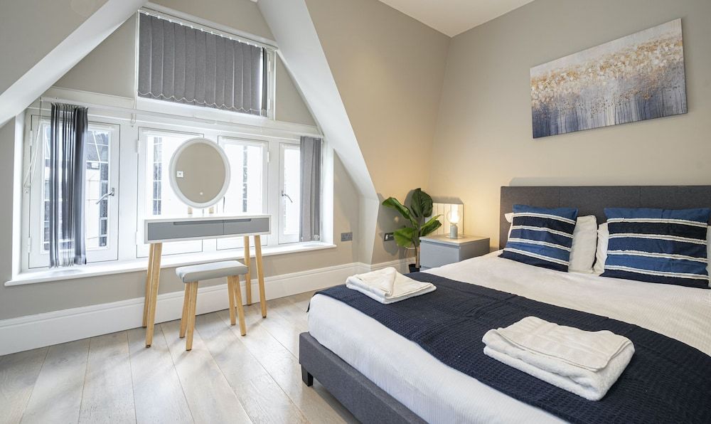 Comfort Apartment, Private Bathroom, City View