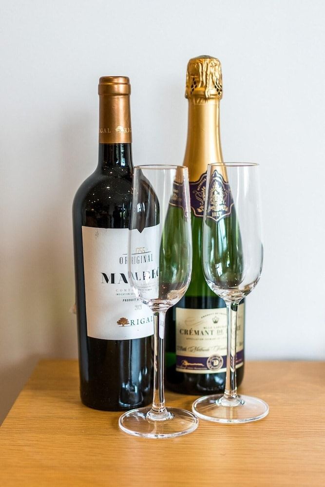 16 Minutes Walk To London Eye/shard View & Balcony