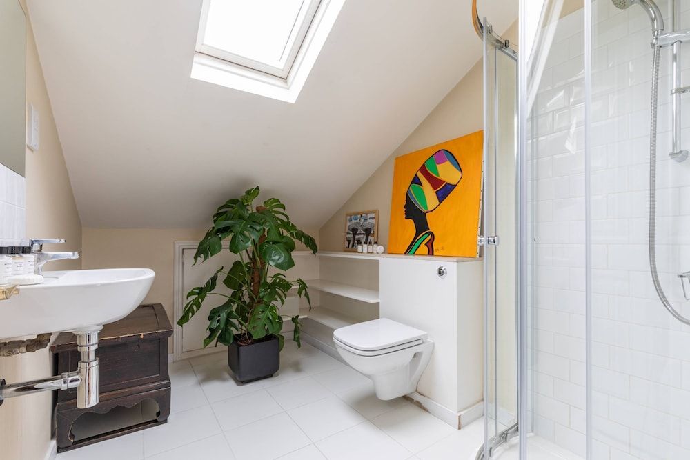 Poplar Grove II by Onefinestay Apartment (5 Bedrooms) 18