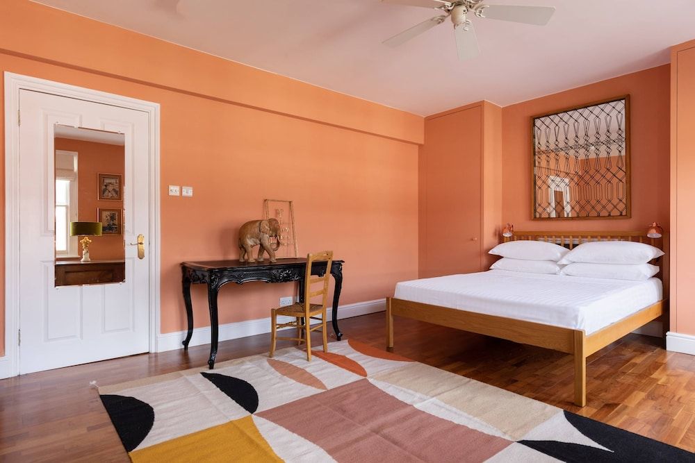 Poplar Grove II by Onefinestay Apartment (5 Bedrooms) 15