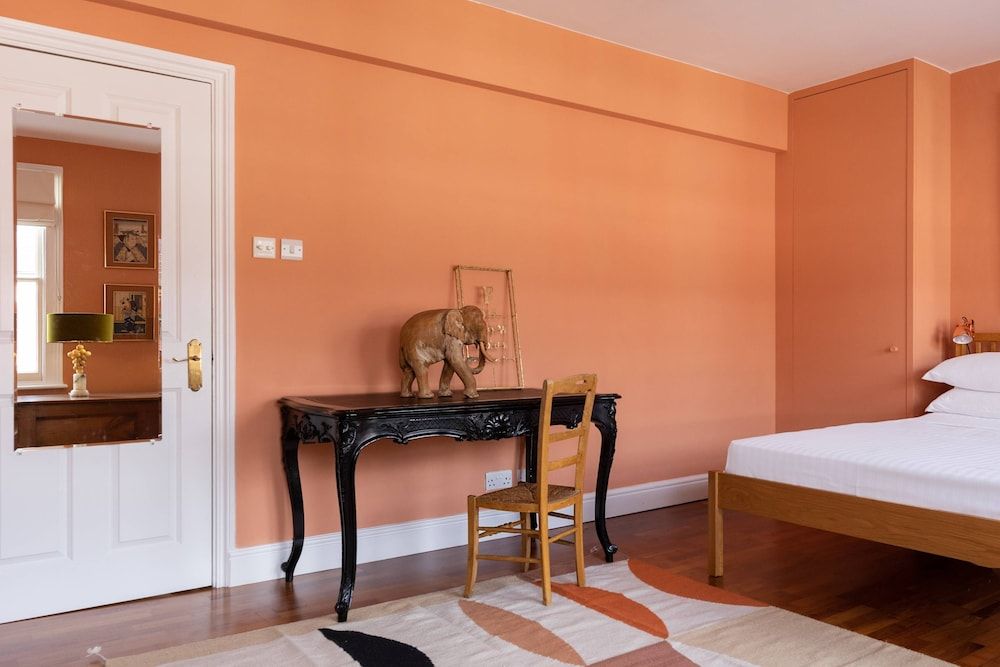 Poplar Grove II by Onefinestay Apartment (5 Bedrooms) 32