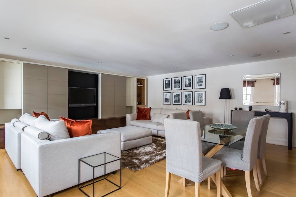 Campden Street VII by Onefinestay Apartment (3 Bedrooms) 15