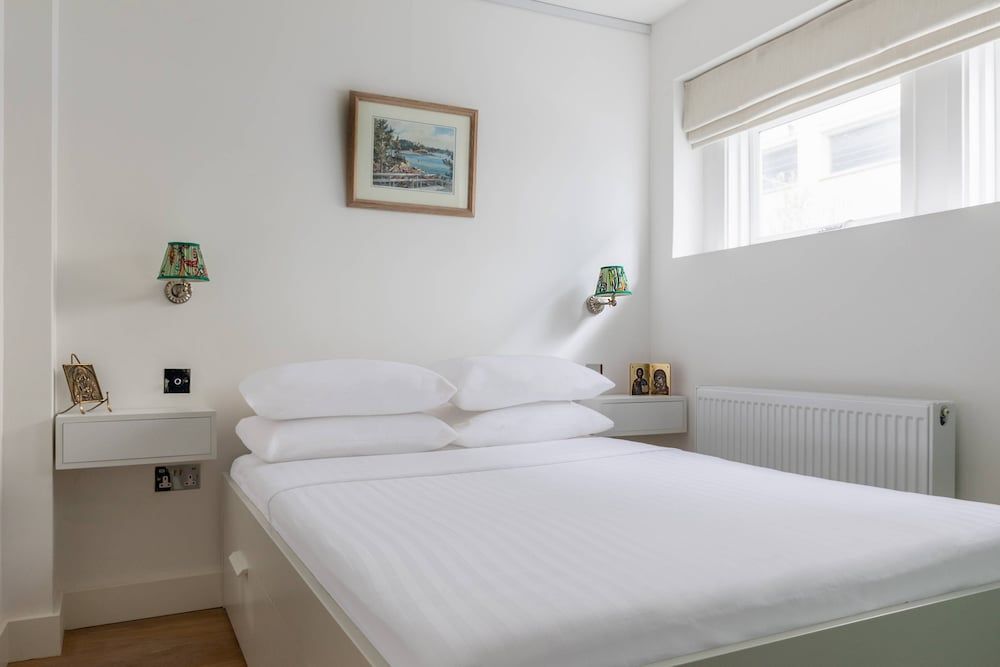 Apartment (2 Bedrooms)
