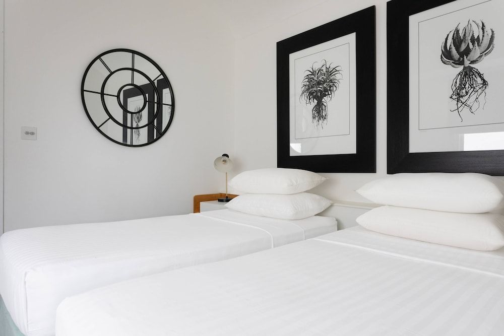 Winchester Street III by Onefinestay Apartment (3 Bedrooms) 2