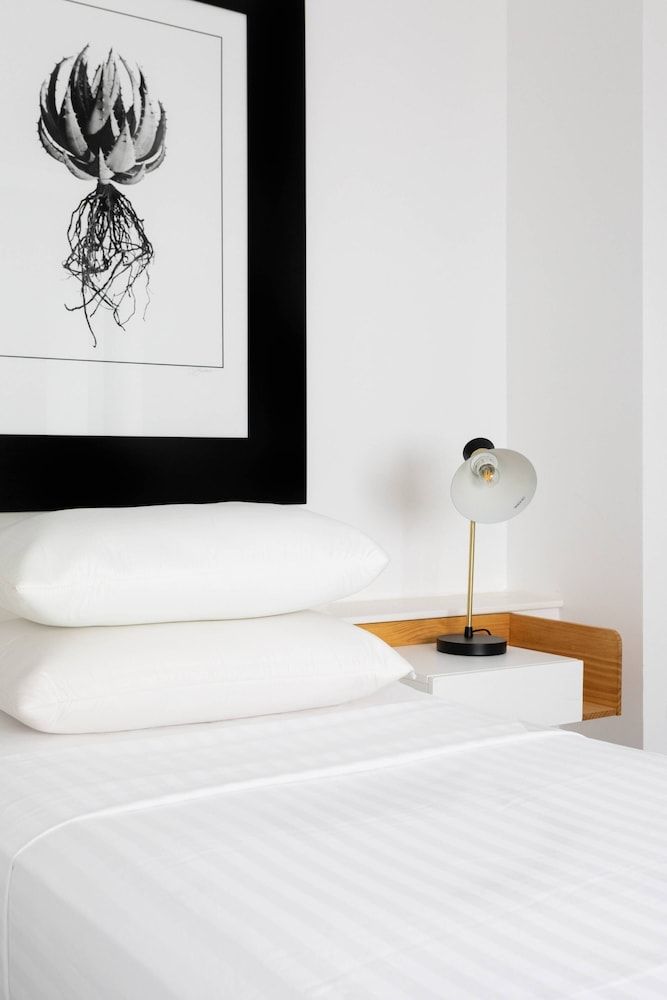 Winchester Street III by Onefinestay Apartment (3 Bedrooms) 3