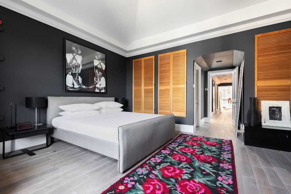 Apartment (3 Bedrooms)