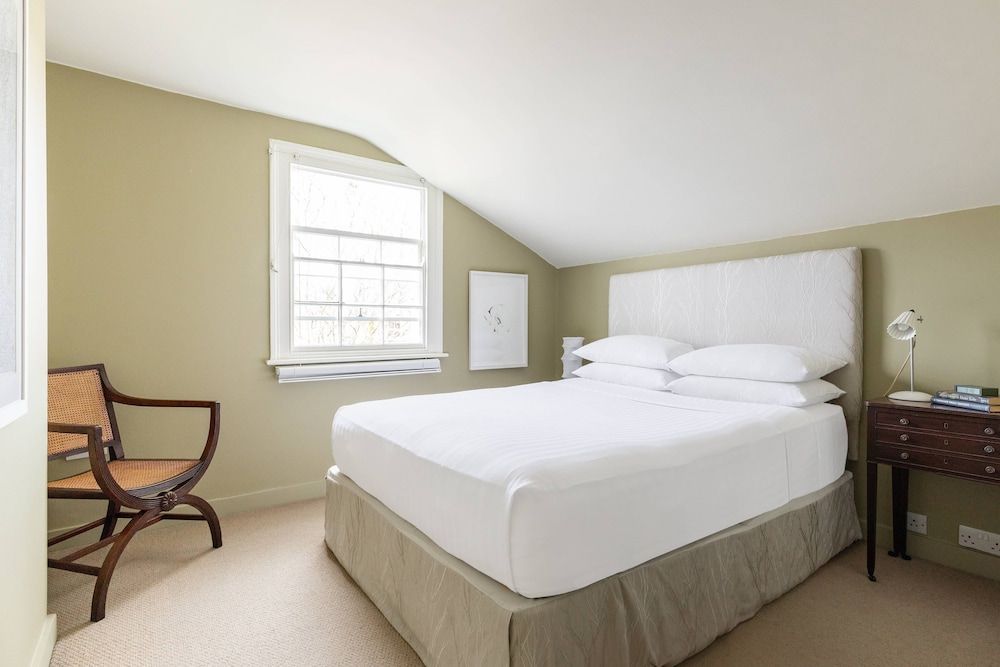 Apartment (2 Bedrooms)