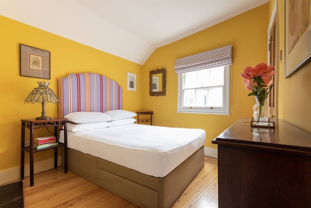 Keystone Crescent by Onefinestay Apartment (2 Bedrooms) 8